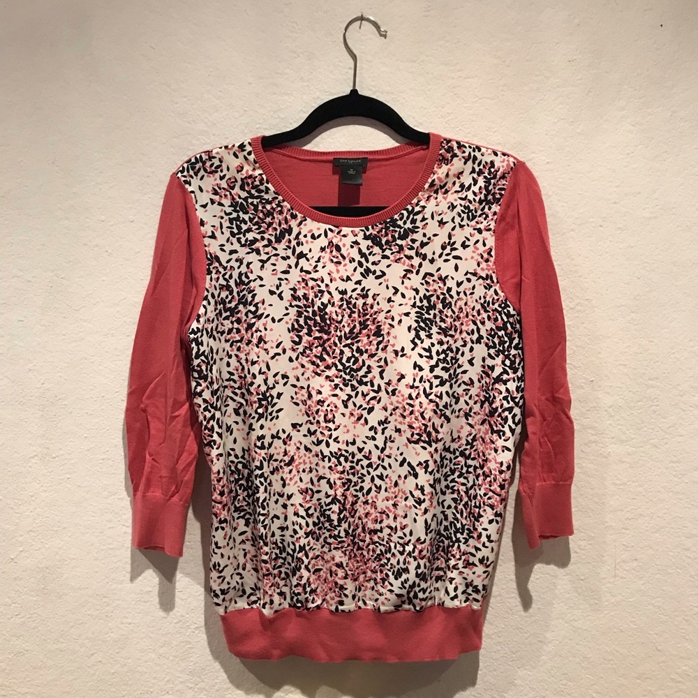 SOLD 💰 3/4 Sleeve Sweater Blouse